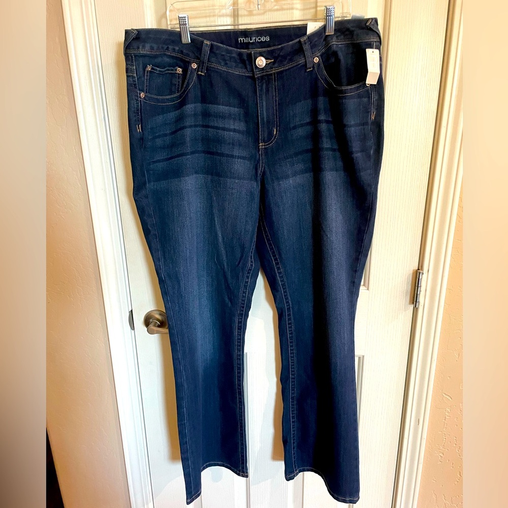 NWT Maurices Slim Boot Denim Flex Mid Rise 20W